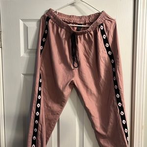 Mock Neck Tee & Daisy Print Drawstring Joggers Set